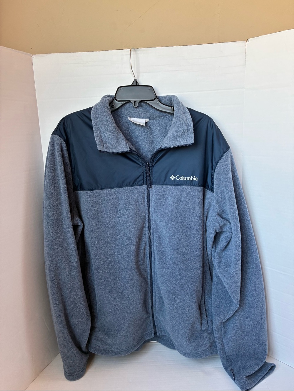 Men’s COLUMBIA Fleece Jacket XL